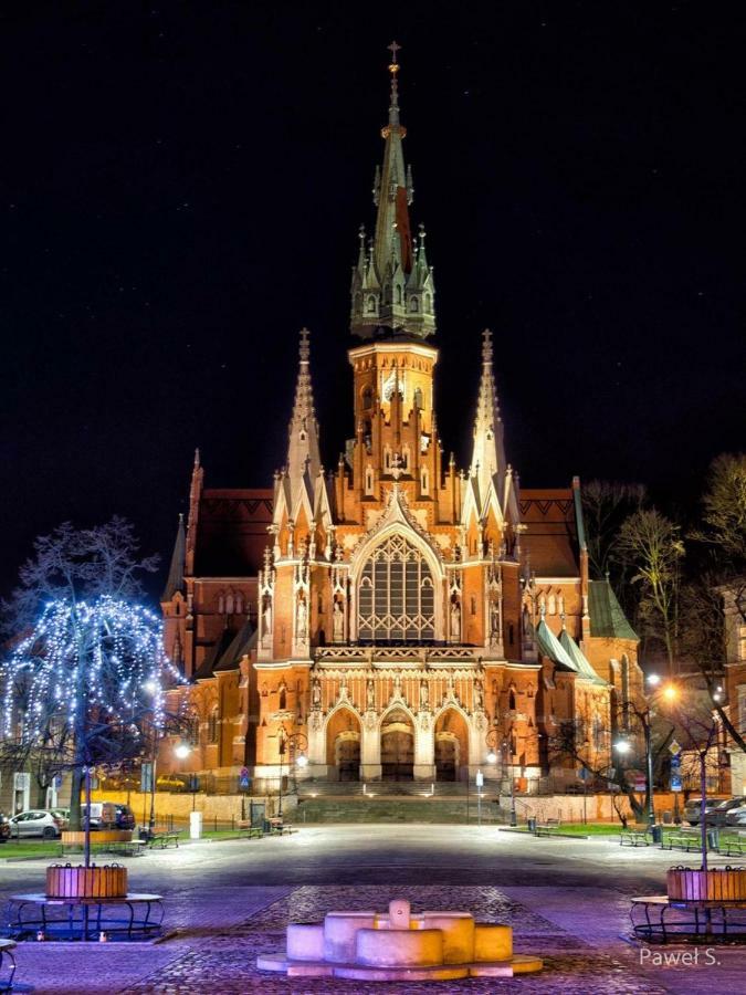 Old Cracow Apartments คราคูฟ ภายนอก รูปภาพ
