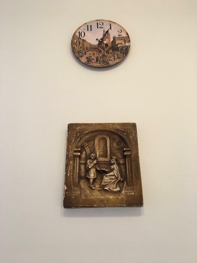 Old Cracow Apartments คราคูฟ ภายนอก รูปภาพ