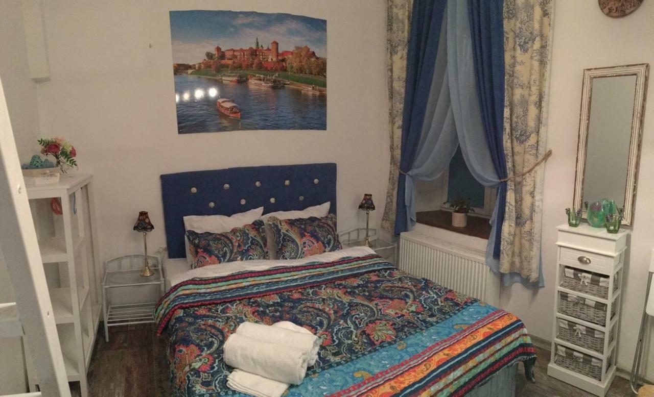 Old Cracow Apartments คราคูฟ ภายนอก รูปภาพ